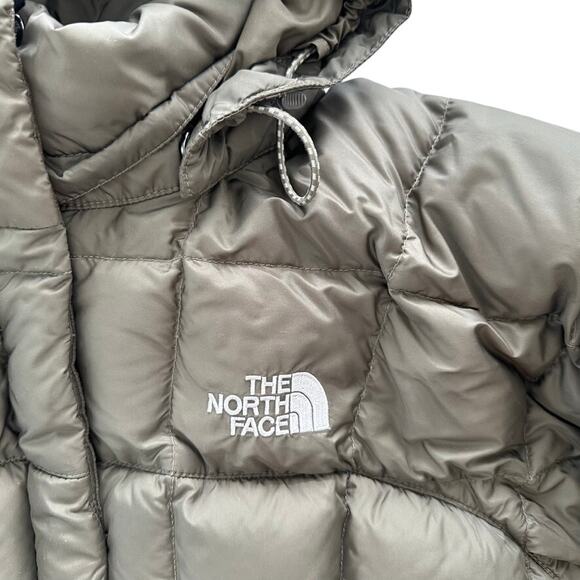 North Face Ladies Green Midi 600 Fill Goose Down Puff Jacket Size Medium Winter - Picture 4 of 12